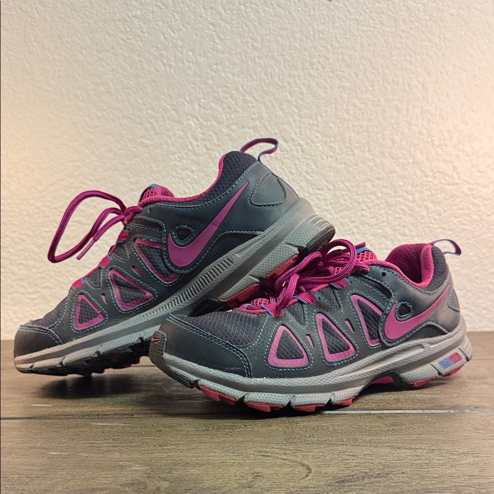 Nike Women's Alvord 10 Trail Shoes